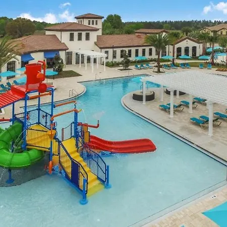 9 Bedroom Vacation Home In Windsor At Westside